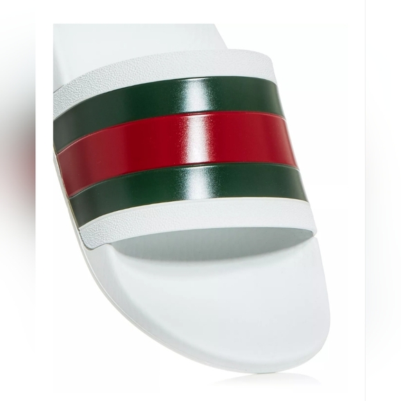 Gucci Signature Stripe Slide Sandals - Picture 6 of 14